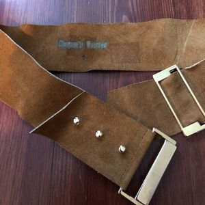 NWT Suede belt